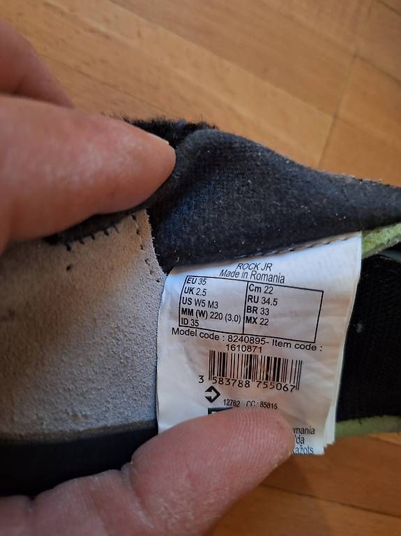 Scarpe per ragazzi: Kinder Kletterschuhe Simond Rock Junior Gr. 35 – Usato da Baar venduto da kneedeep 2