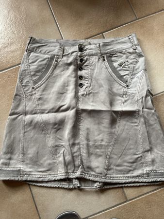  Rock Nile sand Gr. M guter gebrauchter Zustand