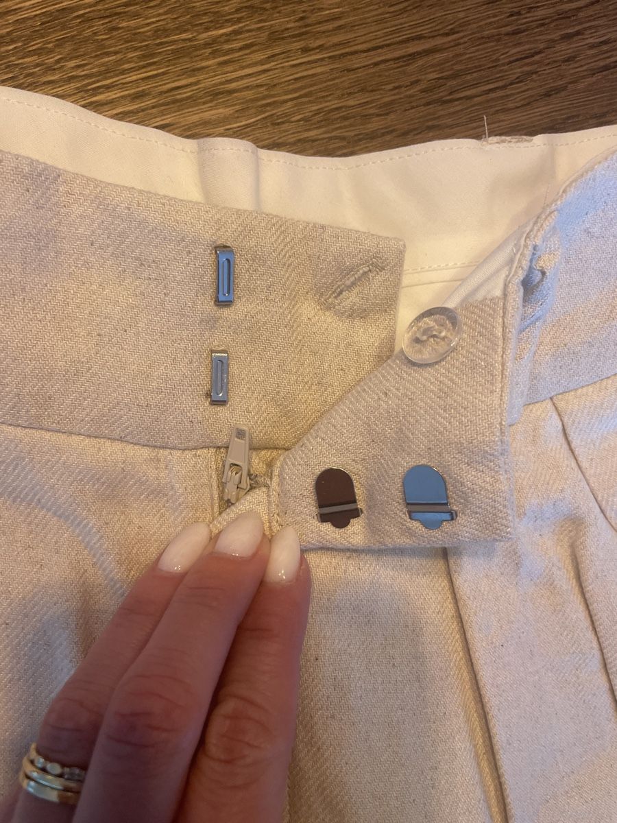 Stradivarius Hosen: Beige edle Shorts von Stradivarius, Gr. 34 – Neu (gemäss Beschreibung) aus Arbon von llaauraa 1