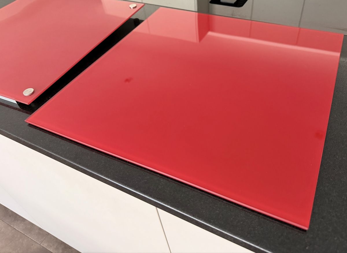 Magnets: 2x rote Magnettafel – D'occasion à Sumiswald par Katja-Yves 1