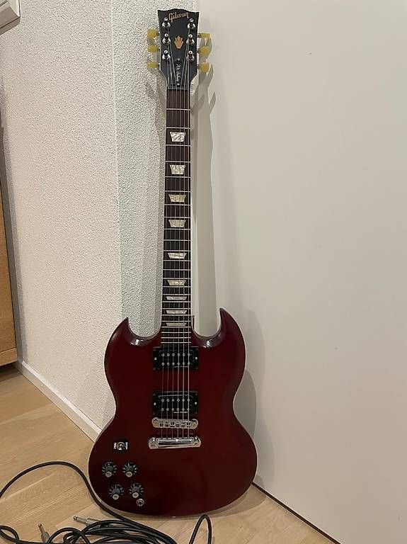 Musikinstrumente: Gibson SG '70s Tribute LH    – Gebraucht aus Köniz von Papabaer