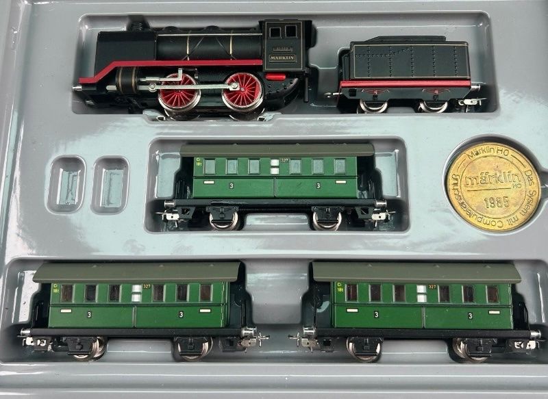 Märklin Modellini di ferrovie: Märklin-Set mit historischer Modellbahn – Usato da Steinach venduto da Trixstadt 1
