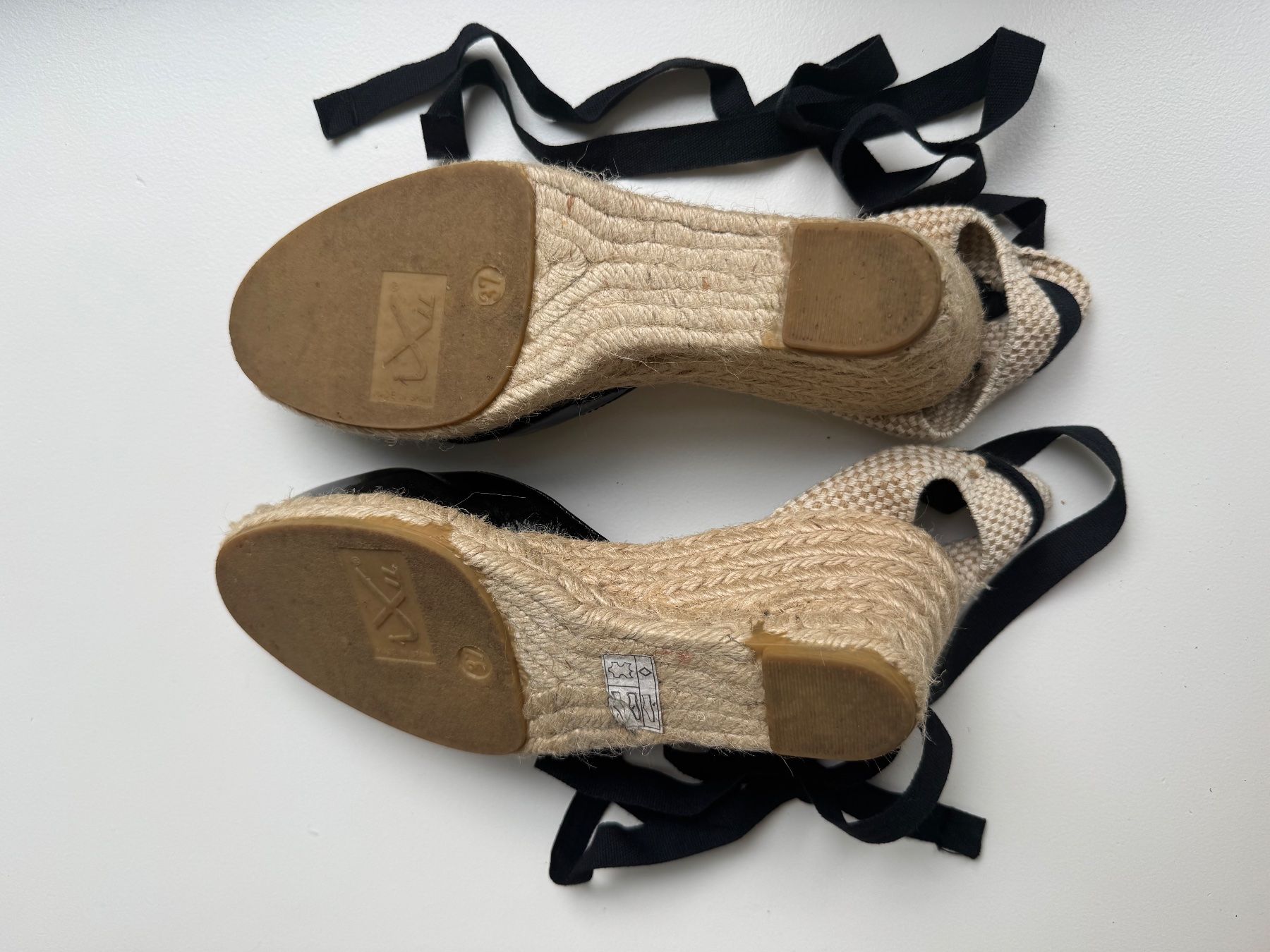 Scarpe da donna: Espadrilles à talons – Usato da Zürich venduto da odi_ldv8 2