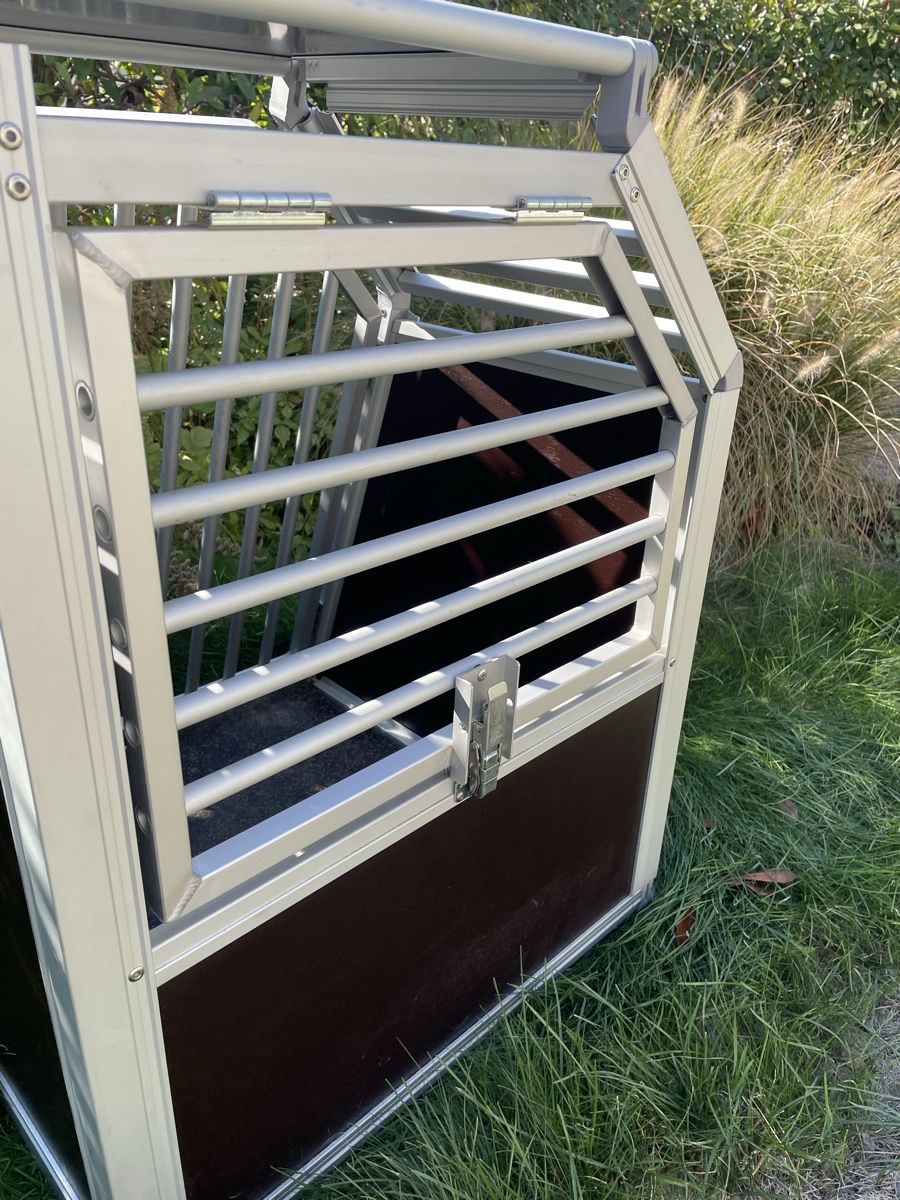 Meiko Gabbie, trasporto & Sicurezza: Meiko / Schmidt Hundebox Alu – Usato da Weinfelden venduto da Michi_tg 1