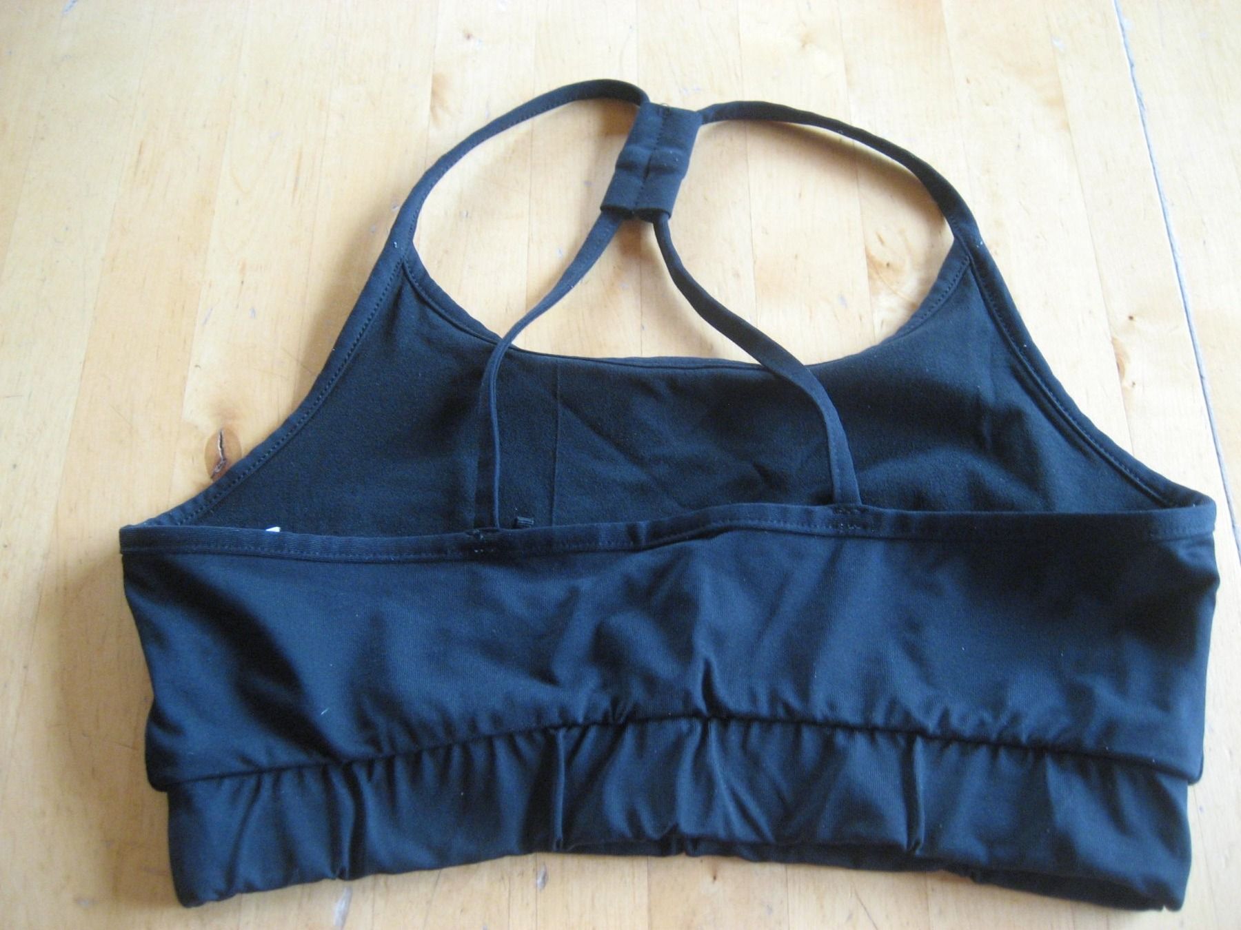 Altra biancheria intima: Brassière sport taille S Venice Beach – Usato da Delémont venduto da marryb 2