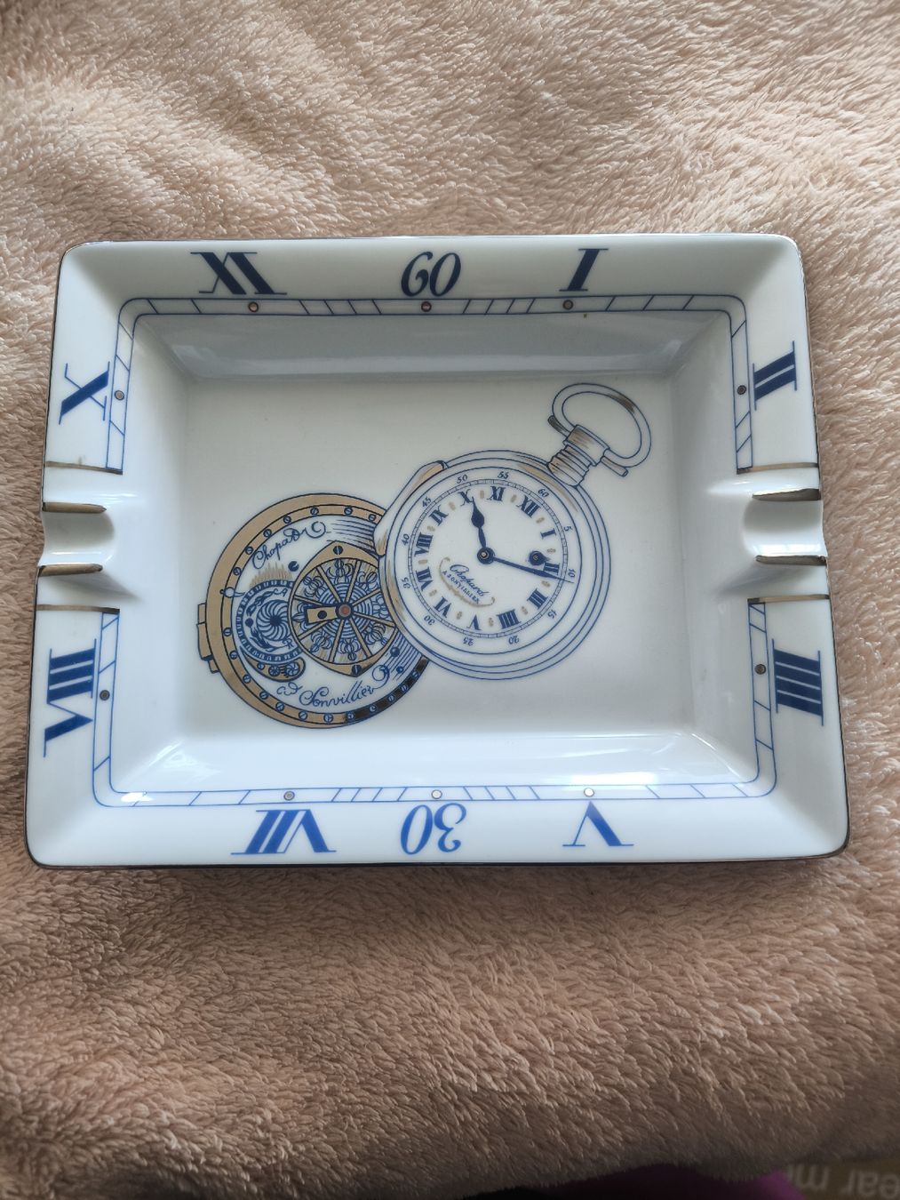 Cendriers: cendrier de Limoges Chopard Geneve – D'occasion à Nyon par mgg_gg9j