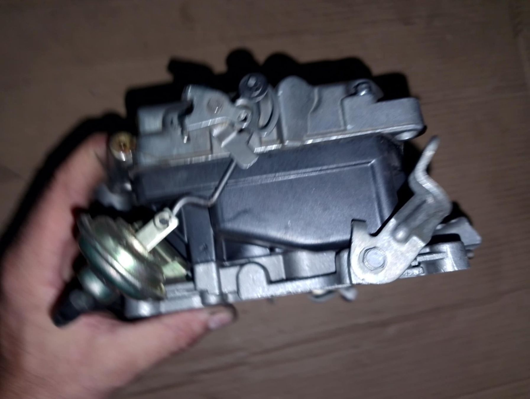 Tutti pezzi di ricambio auto: 4-fach Vergaser V8 – Usato da Niedergösgen venduto da usc_tt5r 4