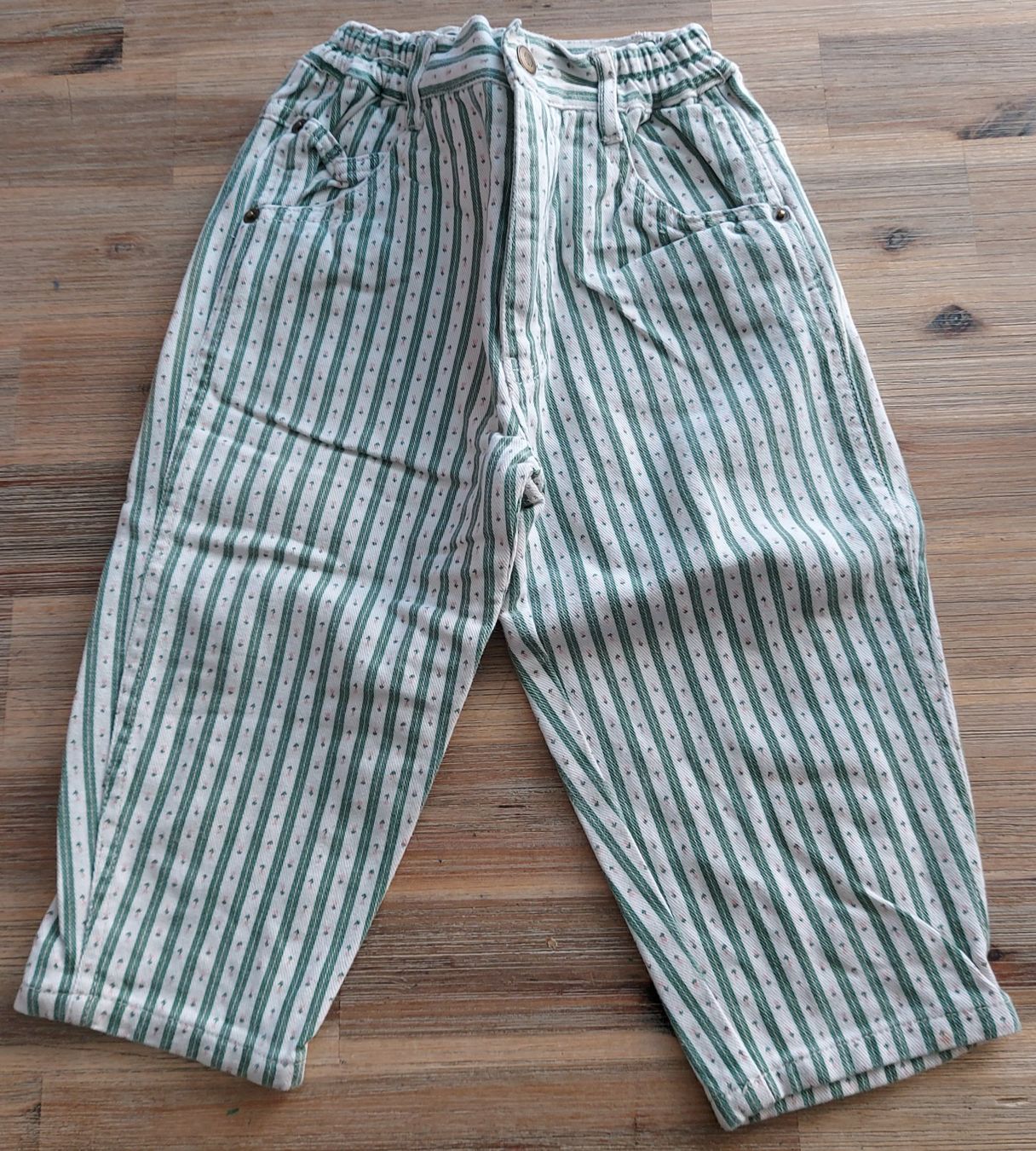 H&M Pantaloni: Mädchen Hose gestreift Grösse 86 von H&M – Usato da Basel venduto da Sinibini86