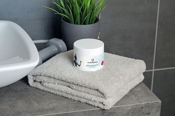 Altro per la cura del corpo: Anti-Cellulite, straff in den Sommer – Nuovo e nell'imballaggio originale da Höri venduto da outsells 2