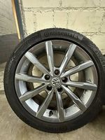 VW Polo Sommerkompletträder 215/45 R16 86H