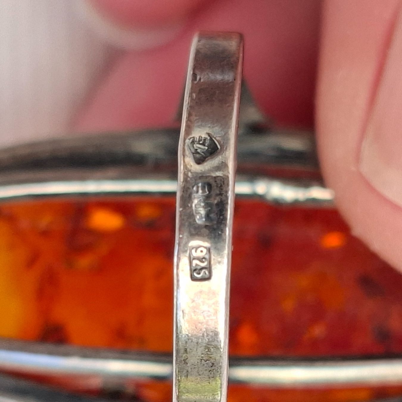 Bagues: Antiker Silber Ring mit Bernstein 925 – D'occasion à st.gallen par mona3 3