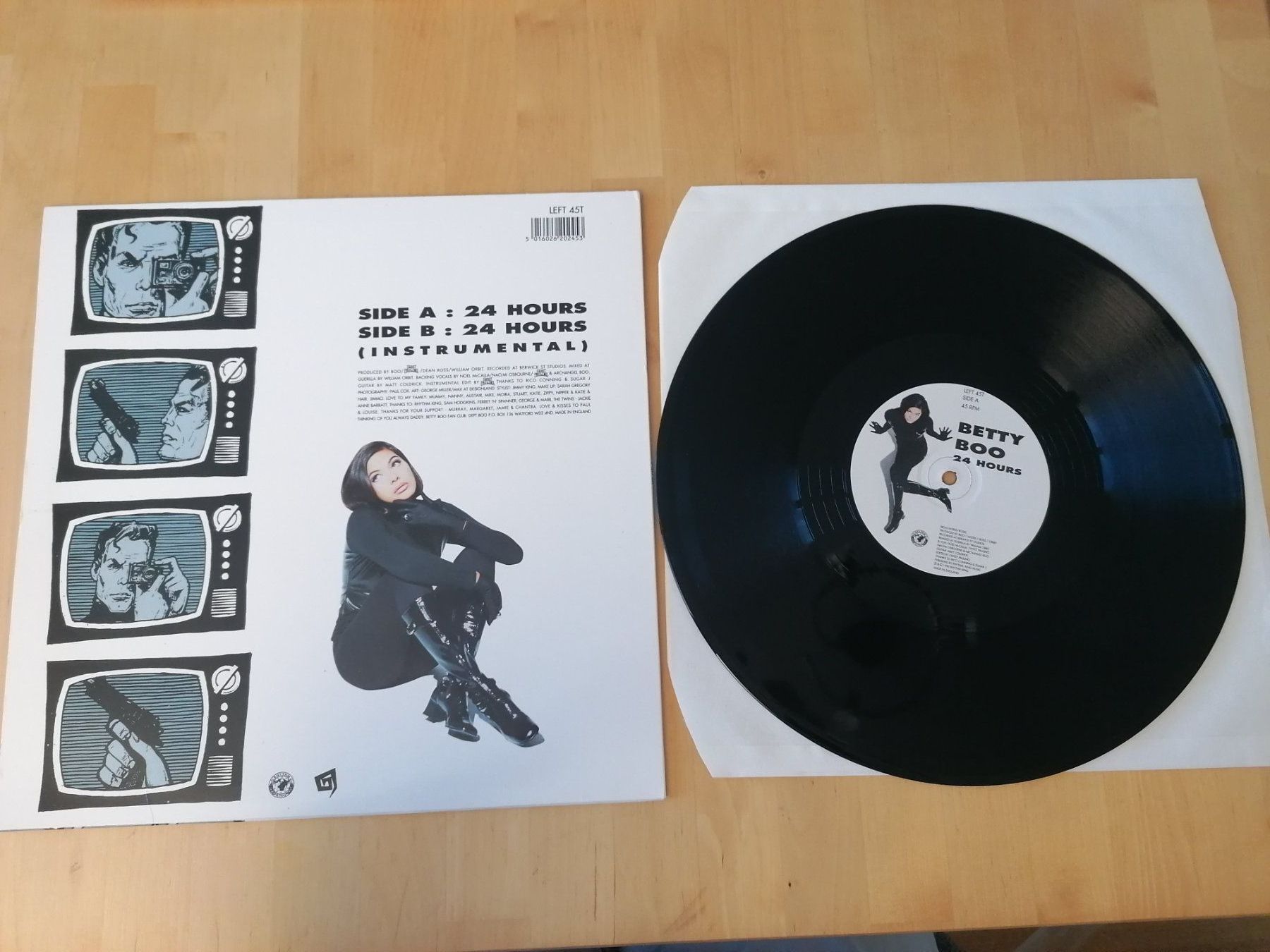 Schallplatten: Betty Boo – 24 Hours – Gebraucht aus Emmenbrücke von WintoWin 1