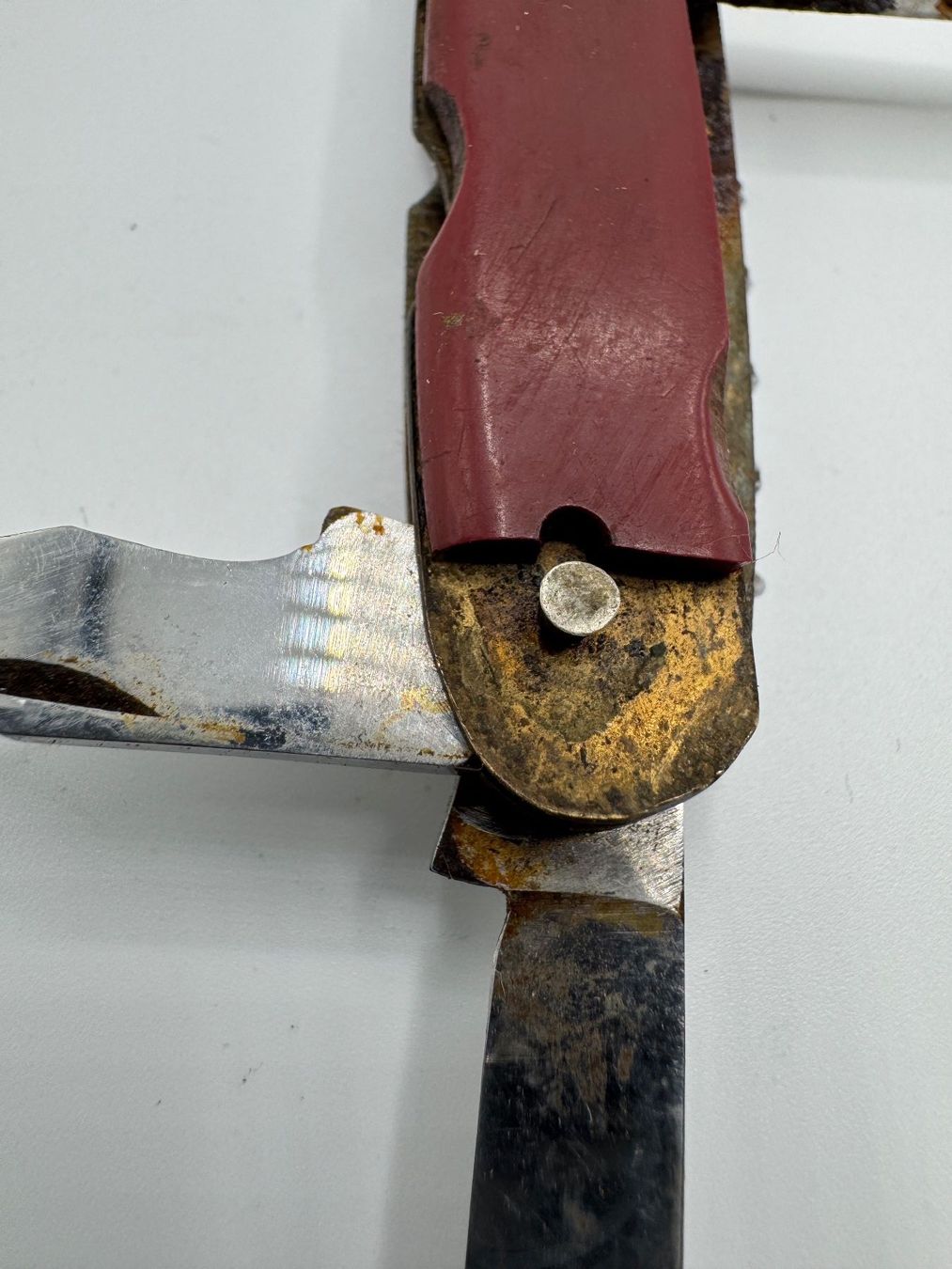 Couteaux de poche: Robustes Sackmesser – D'occasion à Sachseln par BONATI01 1