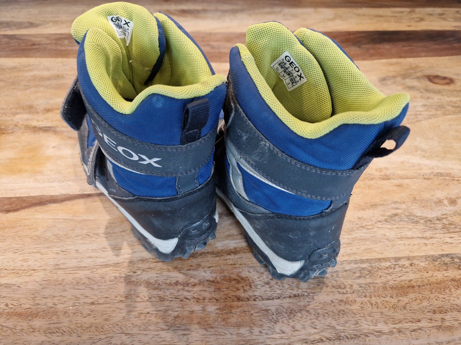Geox Scarpe per ragazzi: Winterstiefel von Geox, Grösse 34 – Usato da Trachslau venduto da schumannmario 1
