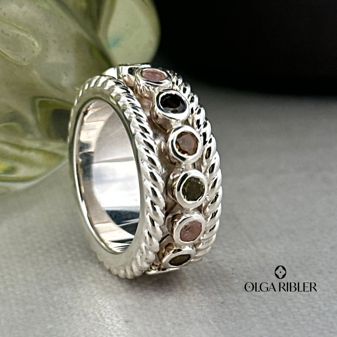 Olga Ribler Anelli: Moving Ring mit Multiturmalinen Grösse 52 – Nuovo (secondo la descrizione) da Luzern venduto da Schmuckoutlet 6