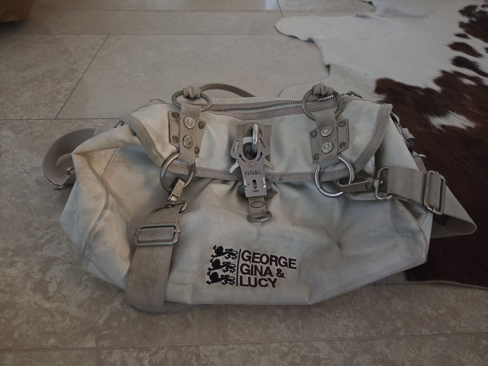 George Gina & Lucy Borse da donna: Tasche George Gina & Lucy – Usato da Reinach AG venduto da zazalino 1