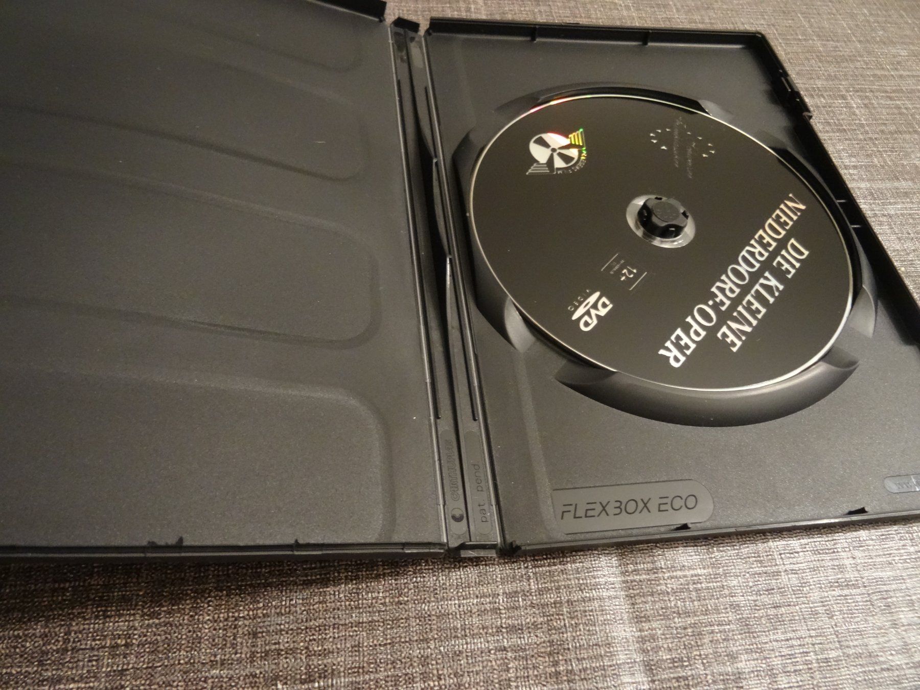 Tutti i DVDs: DVD Die kleine Niederdorfer – Usato da Olten venduto da Disc-Verkauf 1