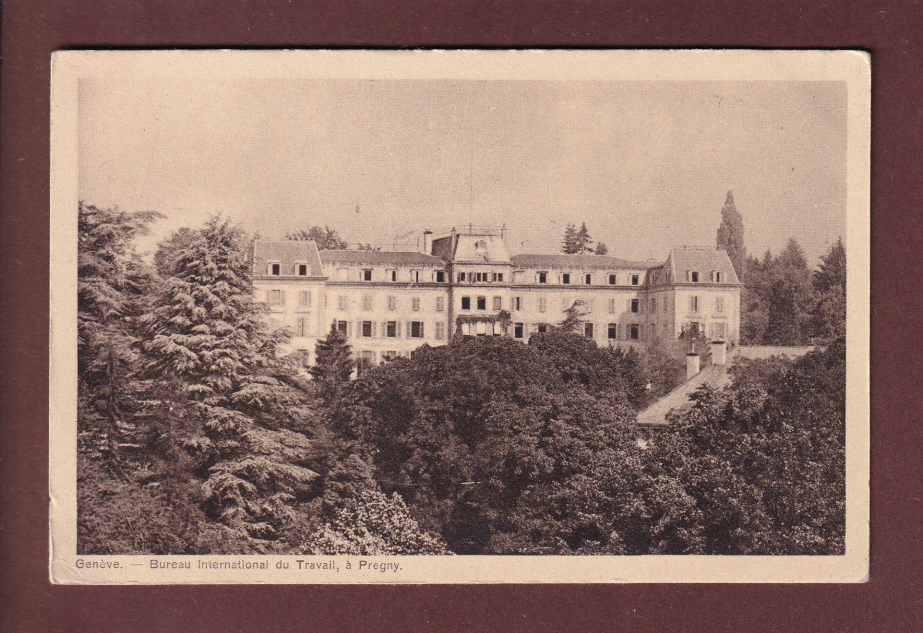 Cartoline postali: GENEVE - BIT à Pregny – Usato da Pully venduto da nicecards
