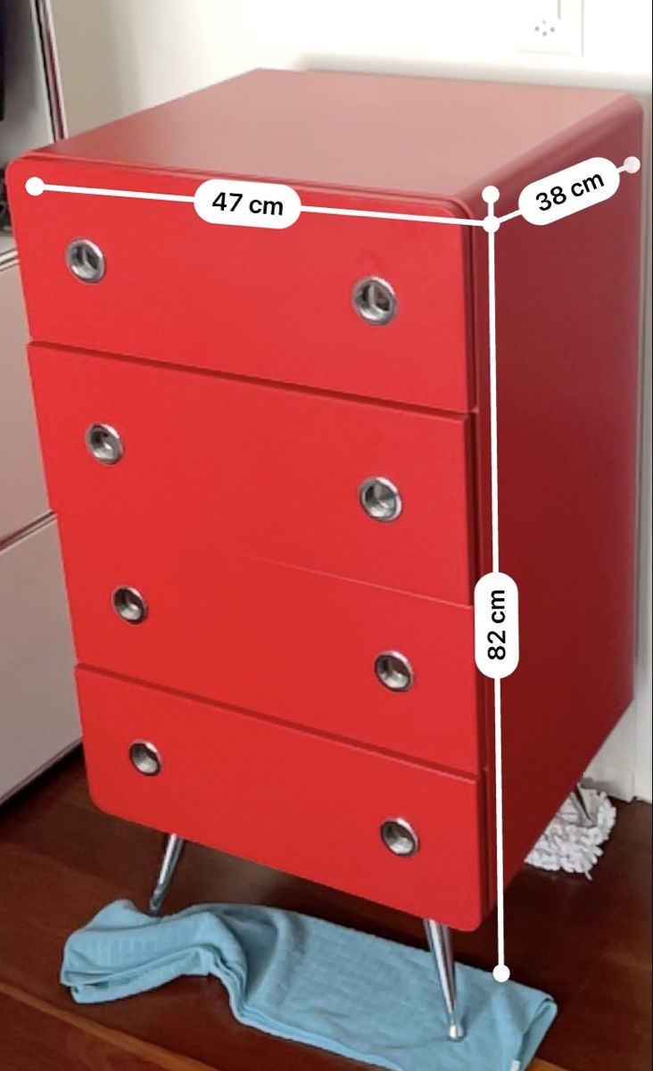 Cassettiere: BelAir Retro Kommode rot , 4 Schubladen – Usato da Lachen SZ venduto da Dianapaz