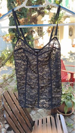 Top Dolce&Gabbana in pizzo nero