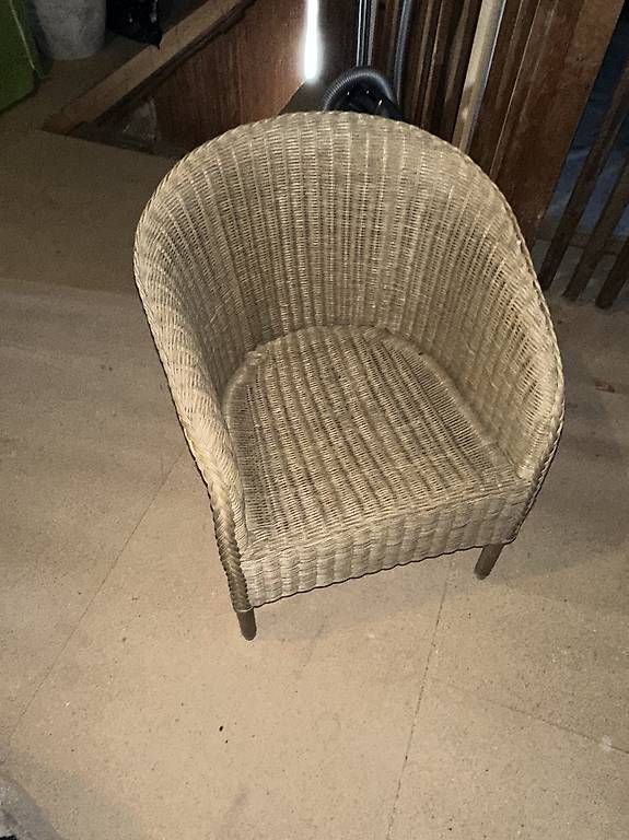 Chaises: rattan schaukelstuhl – D'occasion à Wil SG par GabiHiestand 1