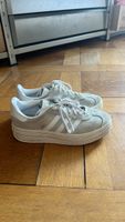 Adidas Gazelle Turnschuhe Grau/Weiss guter Zustand