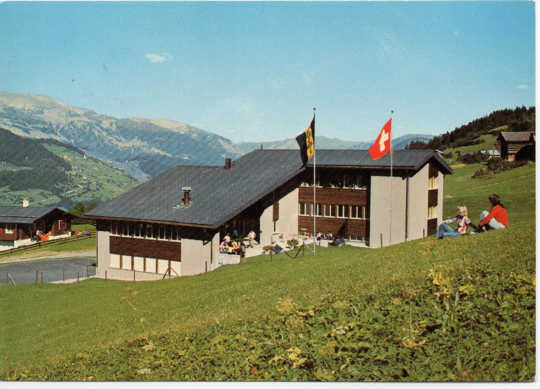 Cartoline postali: SURCUOLM Berghaus Canetg – Usato da Jona venduto da philajona
