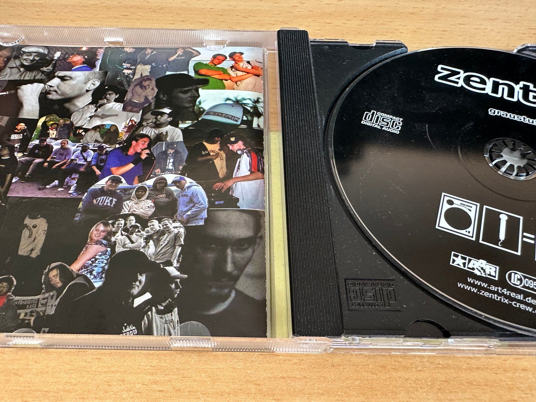 CD: Zentrix Crew - Graustufen – Usato da Rikon im Tösstal venduto da Alpenmutz 2