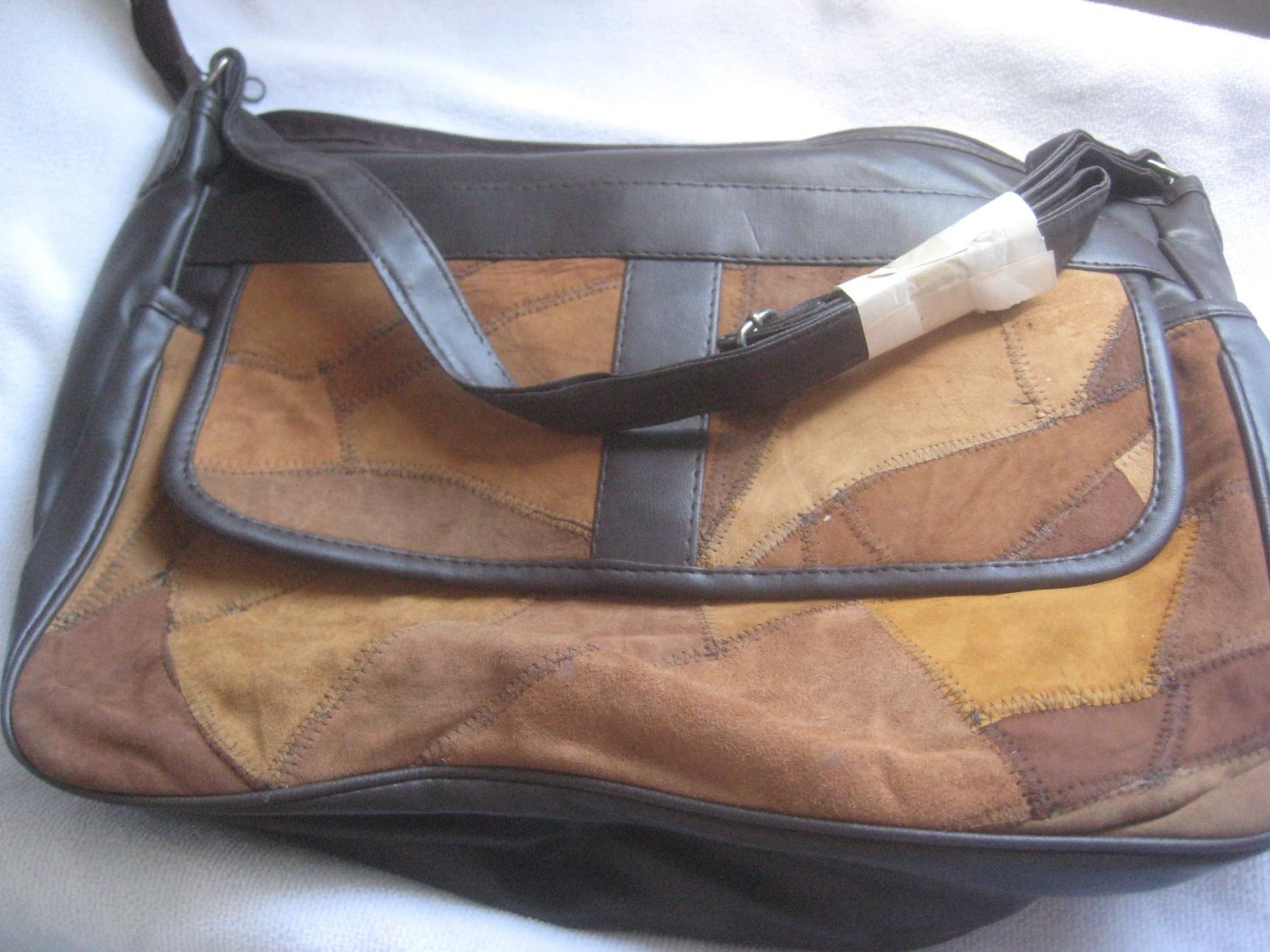 Borse da donna: DAMEN    UMHÄNGER TASCHE – Nuovo e nell'imballaggio originale da Uster venduto da flocke1 8