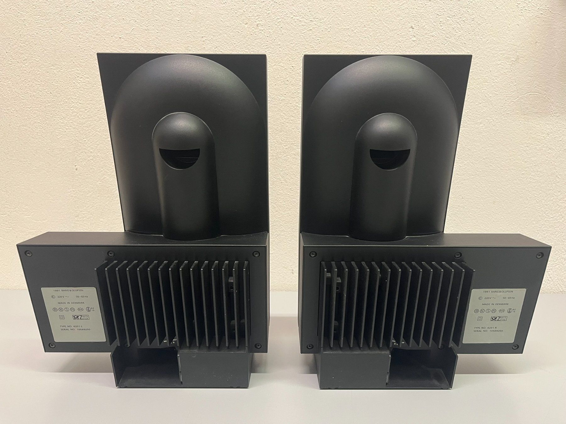 Bang & Olufsen Casse acustiche: BeoLab 2500 Rotbraun – Usato da Hochdorf venduto da av-electronics 4