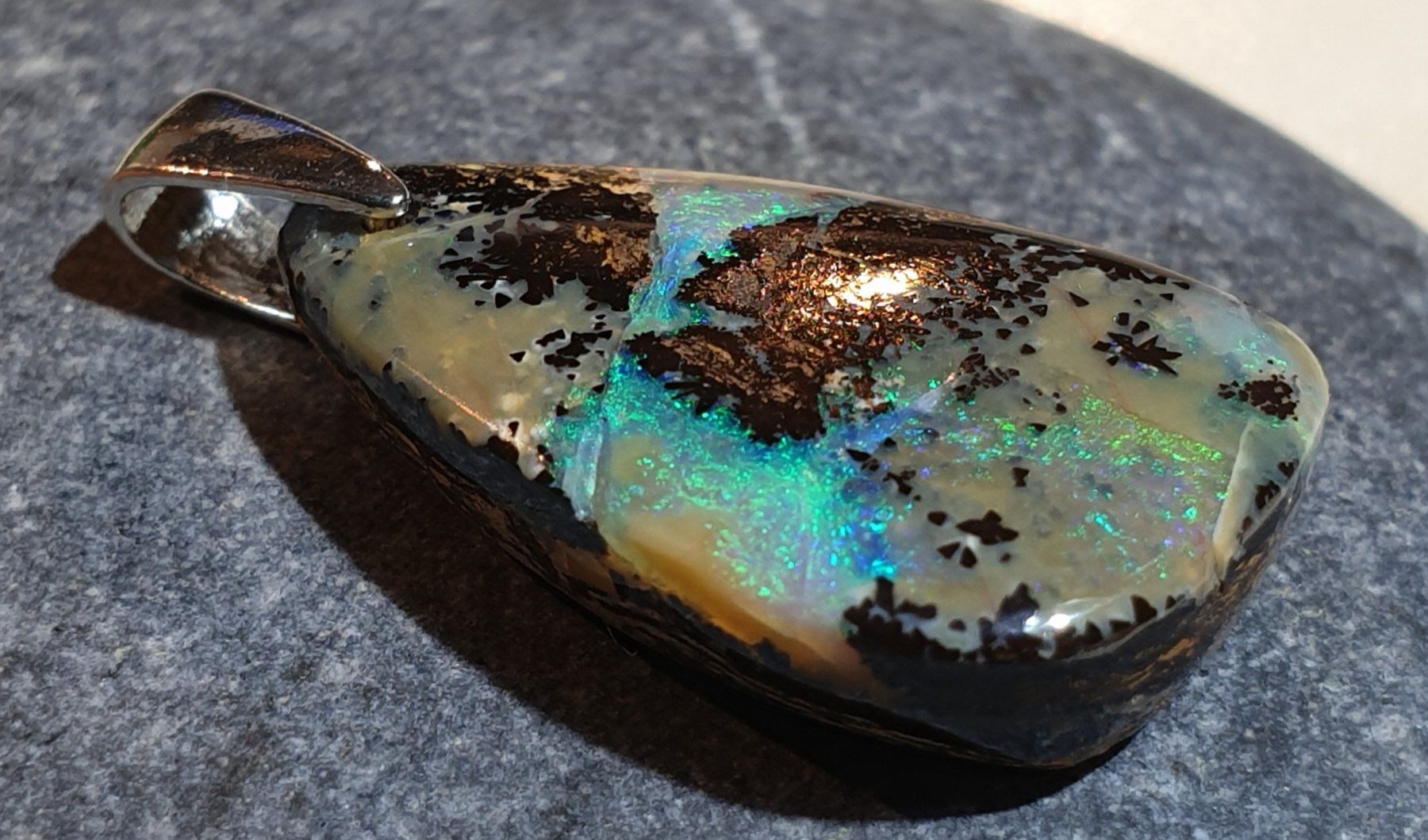 Ciondoli: Anhänger Boulder Opal. – Nuovo (secondo la descrizione) da Niederbüren venduto da Raphael014 5