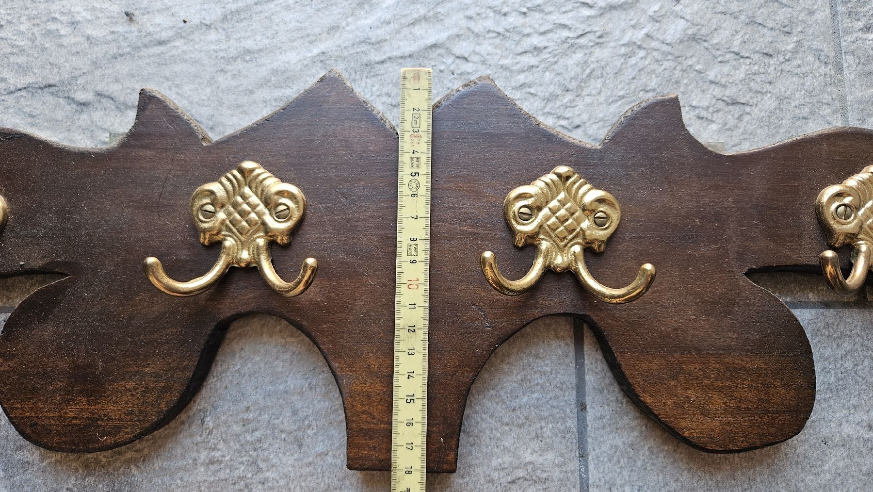 Appendiabiti: Appendiabiti da parete in legno 80cm stile rustico – Usato da Melano venduto da H-Sara 3