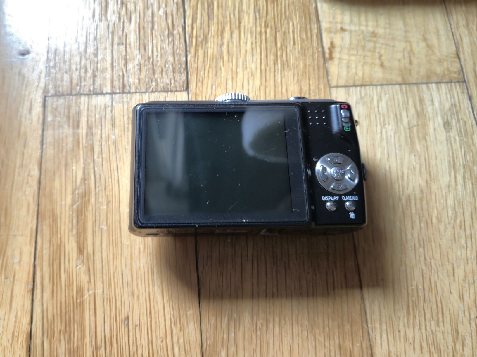 Panasonic Kamera: Panasonic Lumix DMC-TZ5 Kamera – Gebraucht aus Schaffhausen von car_5swy 3