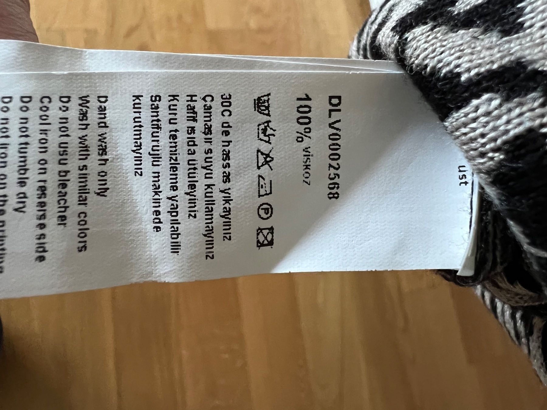 Vestiti: Damen kleid – Usato da Nürensdorf venduto da and_5tlm 2