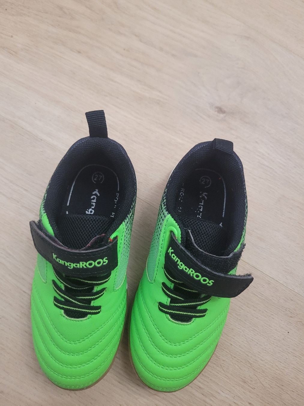 Schuhe für Jungen: Hallenschuhe Gr. 27 Kangaroos – Gebraucht aus Lupsingen von sta_wgg5 2