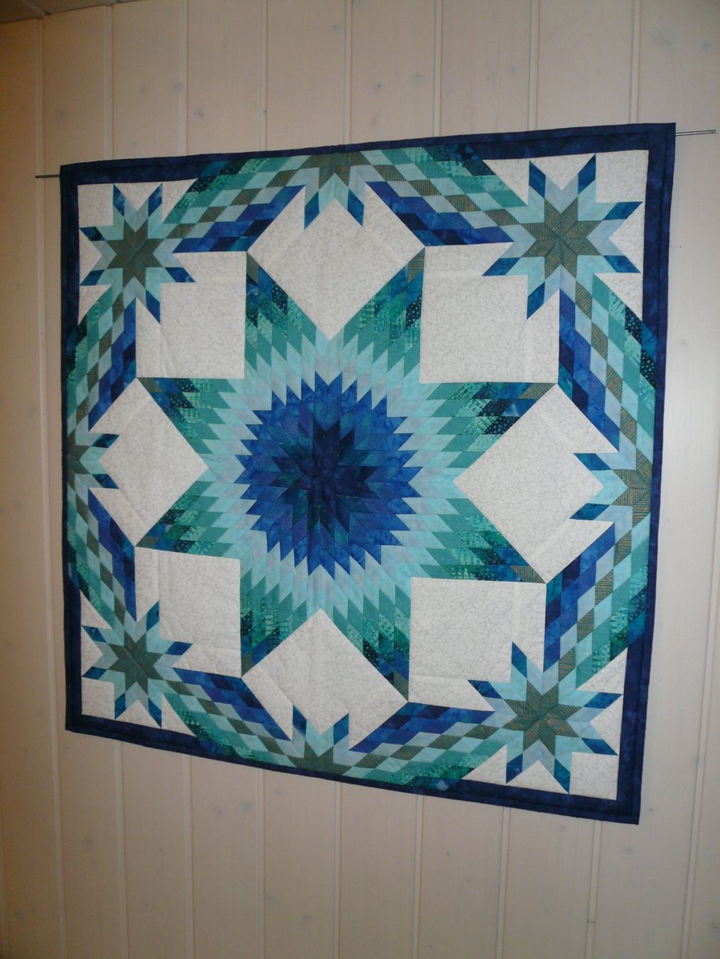 Decken: Batik Quilt - Patchwork Decke - Wandbehang - Swiss made – Neu (gemäss Beschreibung) aus Brunnadern von pinkfaden 5