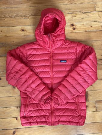 Doudoune Patagonia rouge taille M