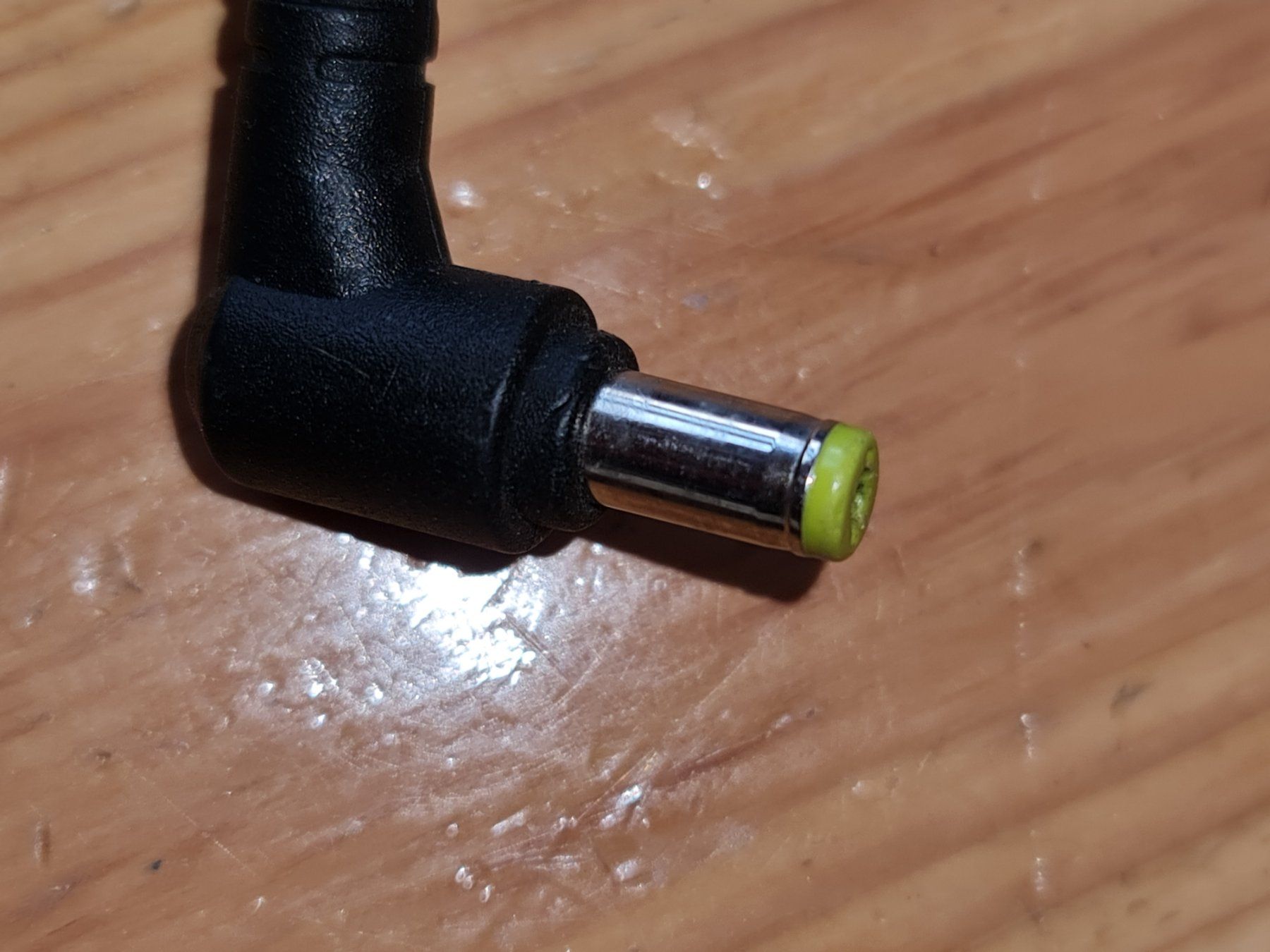 Chargements: Netzteil 120W – D'occasion à Winterthur par Hai6 4