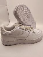 Nike - M Air Force 1 '07 - White/White Gr. 34