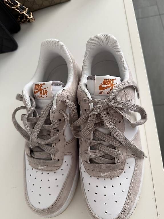 Herrenschuhe: Nike Air Force 1 – Gebraucht aus Gränichen von yag_8krv 1