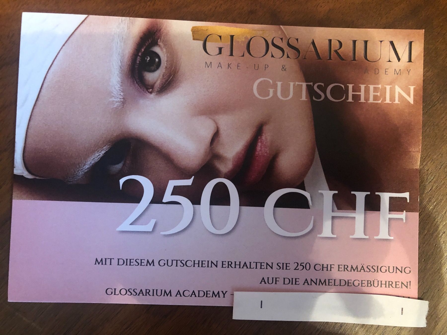Gutscheine: Make-up Academy Gutschein – Neu (gemäss Beschreibung) aus Wald ZH von mlnt 2