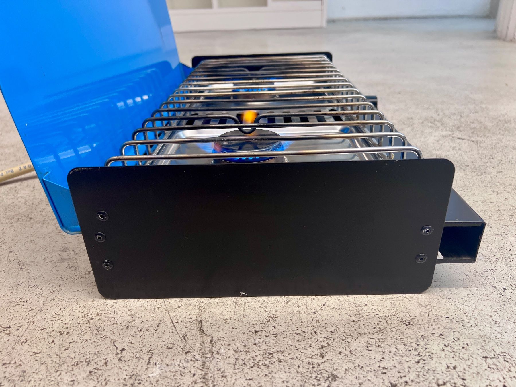 Griglie: Gasgrill mit Gasflasche – Usato da Zürich venduto da wme_n5yf 3