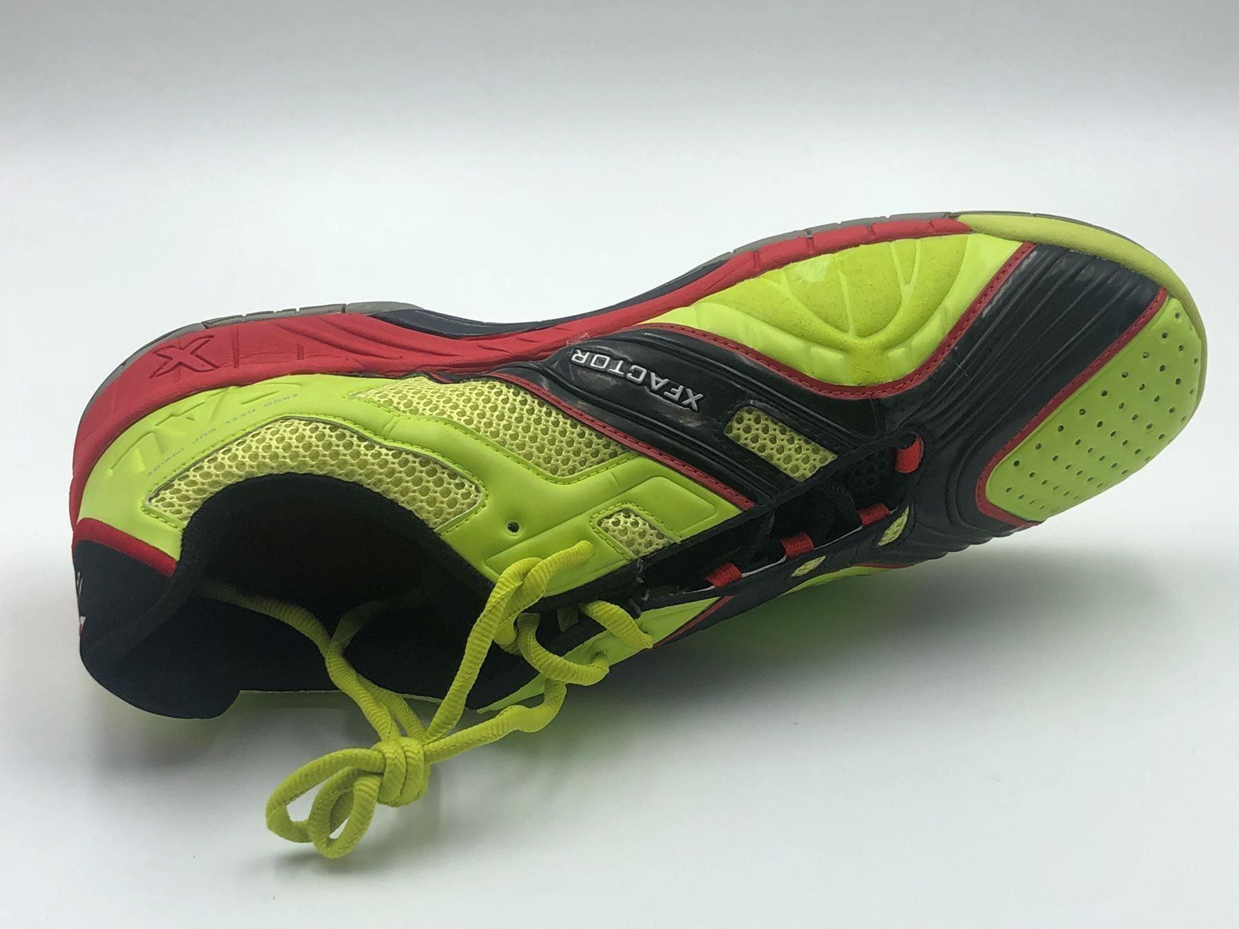 Scarpe da uomo: Salming X Factor 2 Hanball Schuhe Gr. 47 – Nuovo e nell'imballaggio originale da Spreitenbach venduto da Opfikoner1 9
