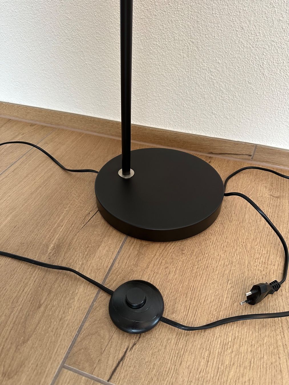 Mood Lampade: Stehleuchte schwarz - Jumbo Mood - NP: CHF 55.- – Usato da Märstetten venduto da fab_wf2v 1