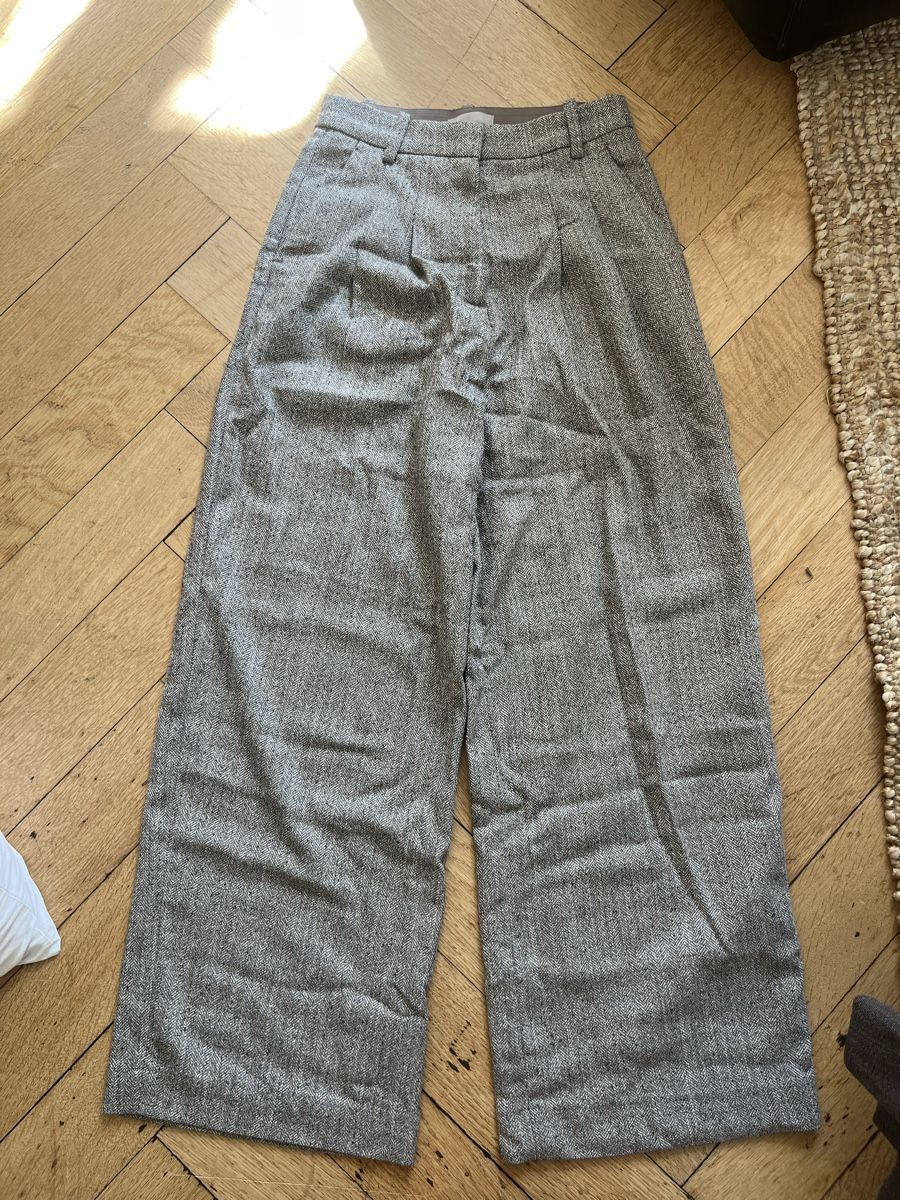 H&M Pantaloni: H&M graue Hose – Nuovo (secondo la descrizione) da Basel venduto da cat_25m7