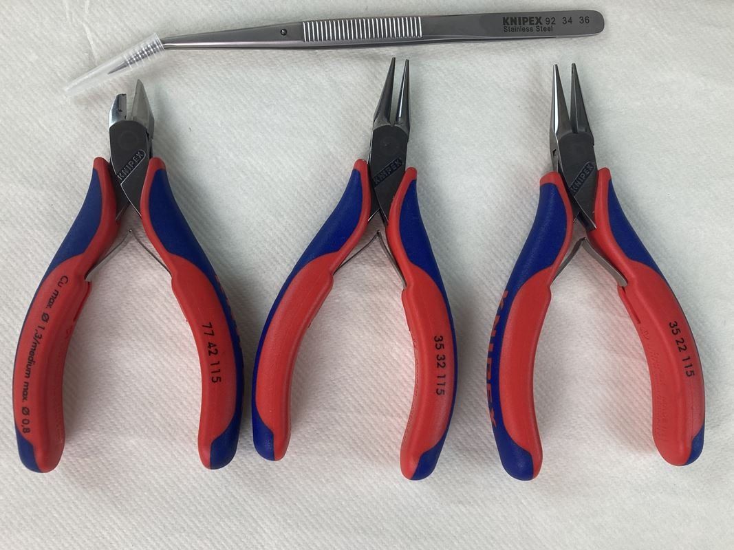 Knipex Tutti gli attrezzi: KNIPEX | Elektronikzangenset | 7-teilig – Usato da Wittenbach venduto da Restwert_St-Gallen 3