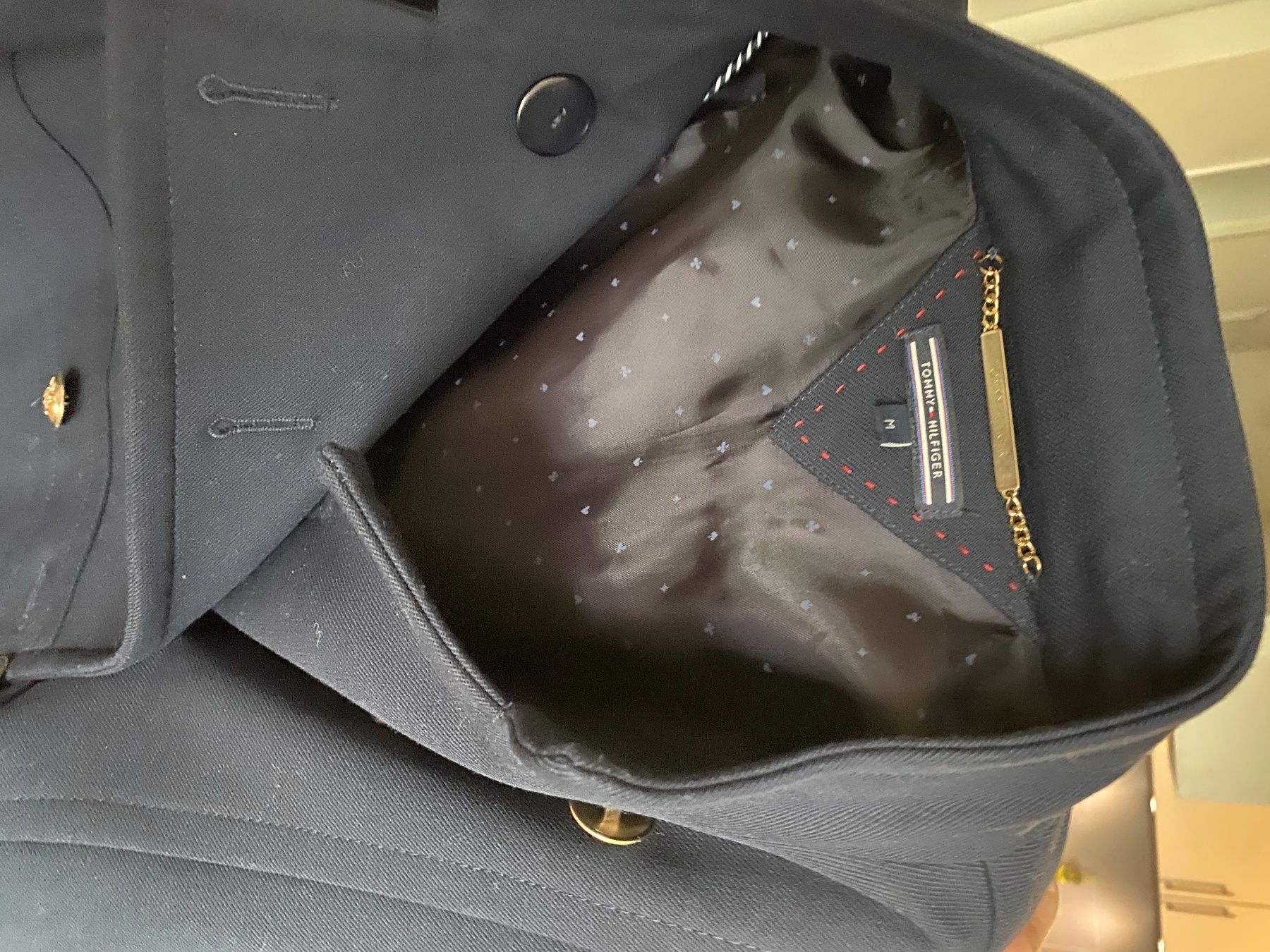 Tommy Hilfiger Manteaux: Veste neuf tommy Hilfiger – Neuf (Voir description) à Nyon par rab_vl5j 4