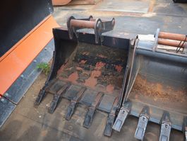Tieflöffel mit Lehnhoff SW03 Symlock Aufnahme, Lot T11