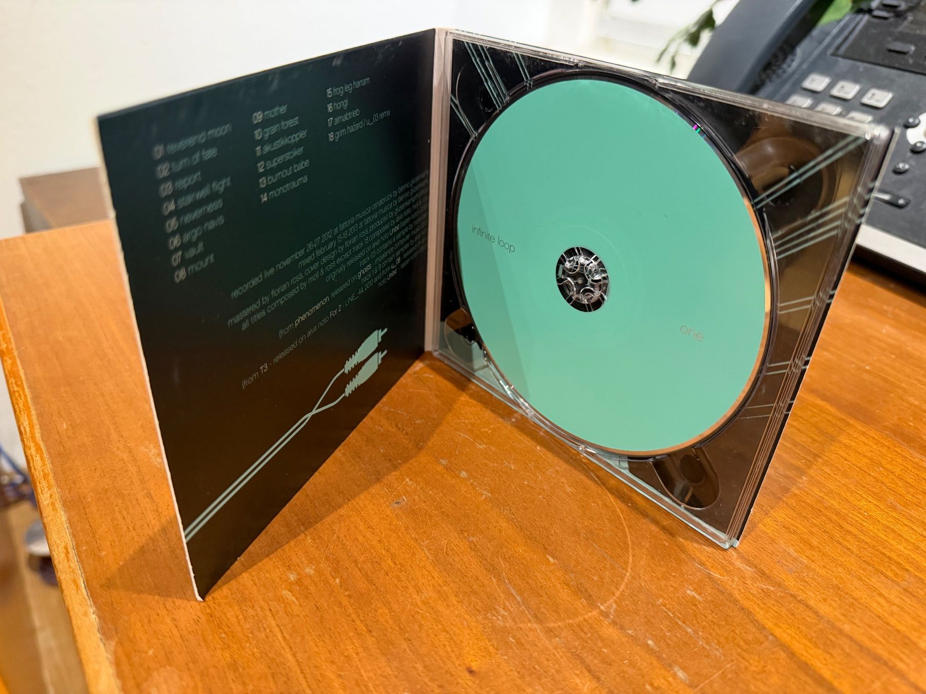CDs: Infinite Loop - One - KA02BS – Neu (gemäss Beschreibung) aus Küsnacht ZH von JazzRecords 2