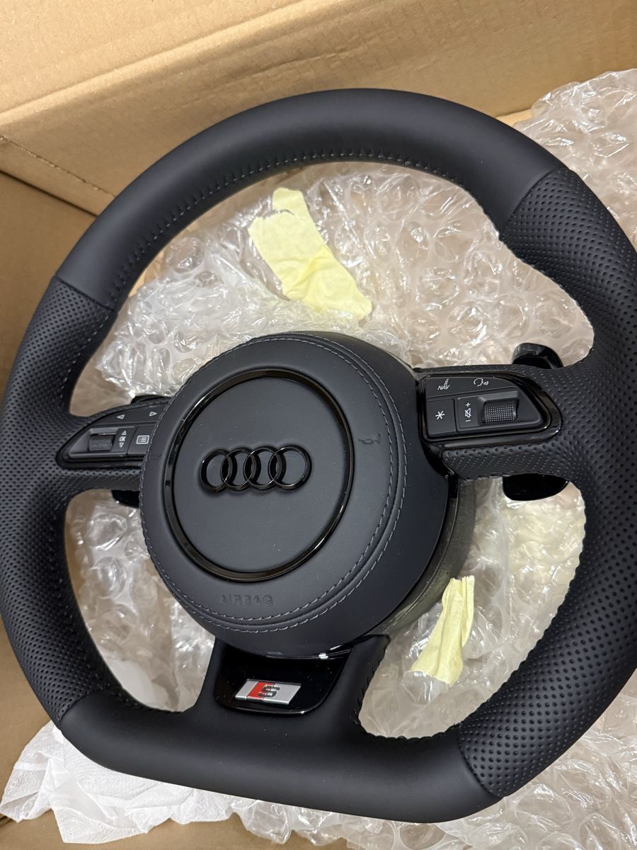 Audi Tutti pezzi di ricambio auto: Audi S Line Lenkrad mit Airbag neu  – Nuovo e nell'imballaggio originale da Grenchen venduto da Leonardo29 3